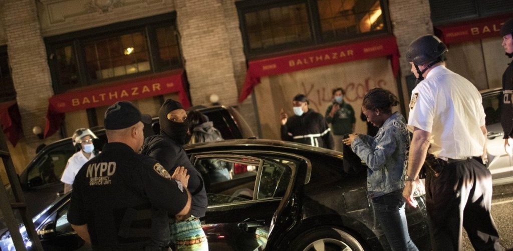 ΗΠΑ: Νέα υπόθεση δολοφονίας Αφροαμερικανού στο Τέξας – Κατηγορείται αστυνομικός