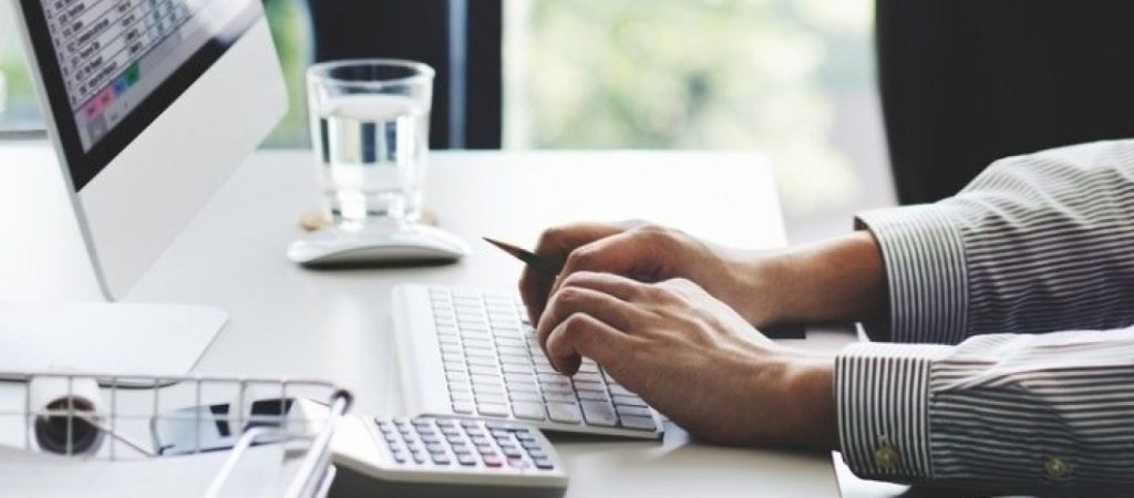 Κορωνοϊός: Παράταση για υποβολή αιτήσεων επιδότησης επιχειρήσεων που επλήγησαν