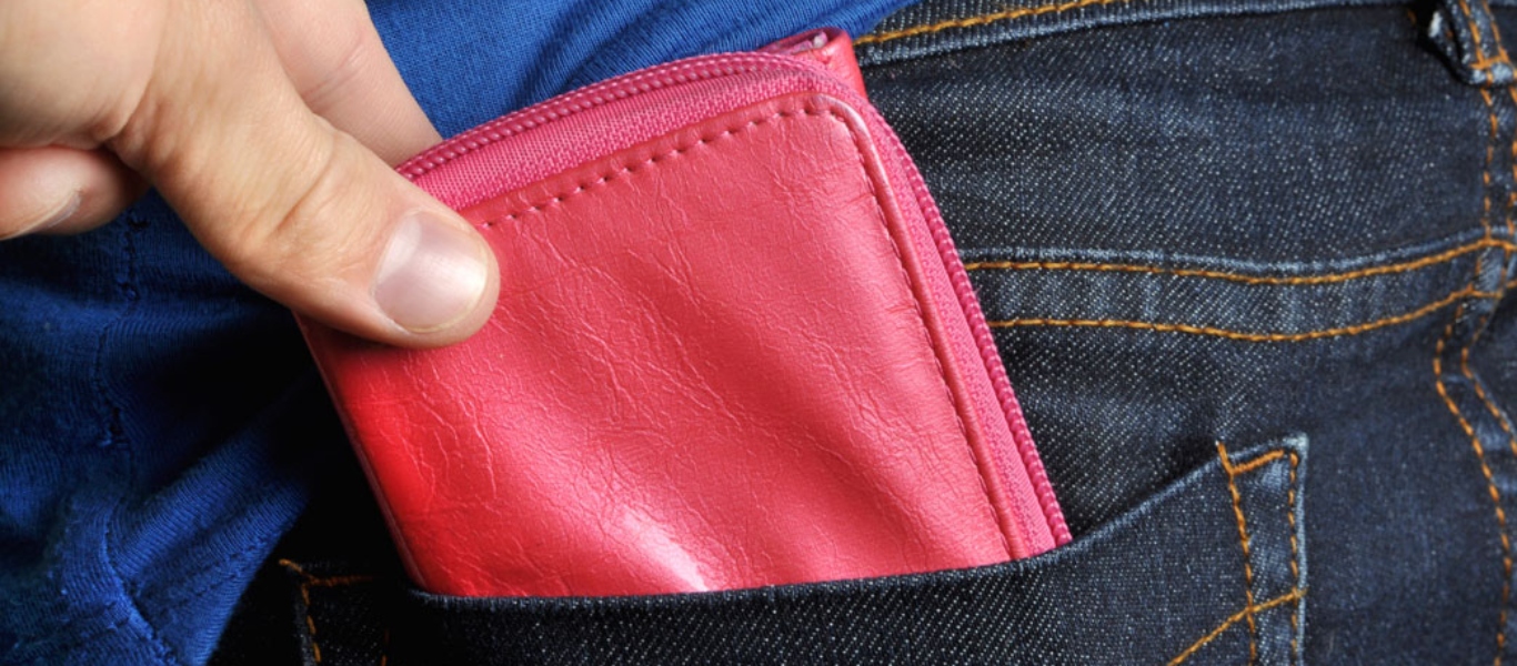 Πύργος: Πορτοφολάς από… κούνια – Συνελήφθη 10χρονος από τις αρχές