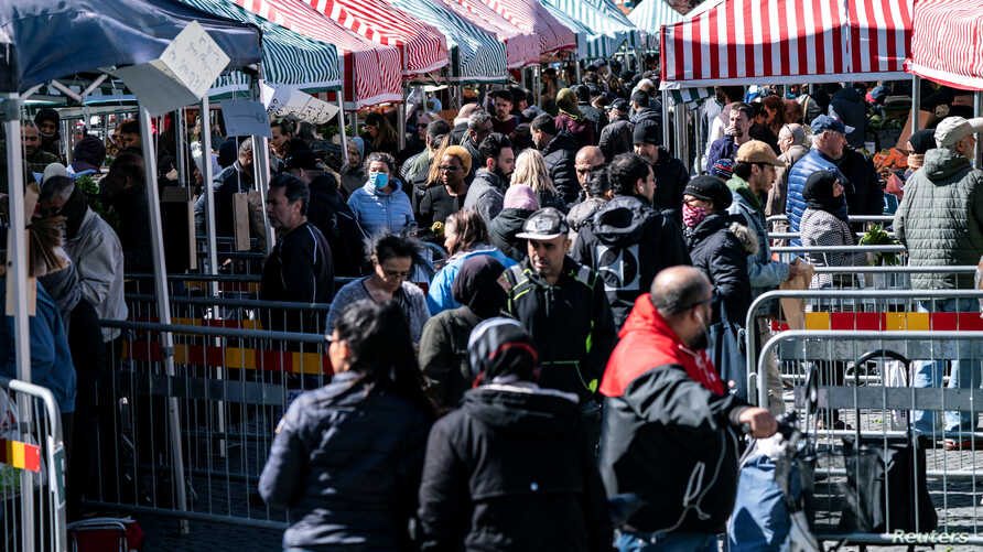 Σουηδία: Κανένας πανικός – Χωρίς μάσκες και περιοριστικά μέτρα (βίντεο)