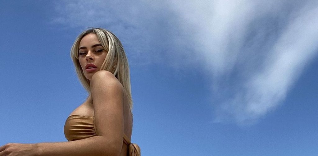 H Emily Davies τα βγάζει όλα μόνο για τα μάτια μας! (φώτο)