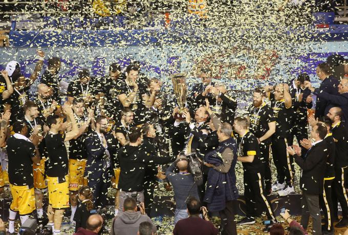 Η επιτυχία της ΑΕΚ έγκειται στο ότι κατακτά, διεκδικεί και δεν βλέπει τους τελικούς από την TV