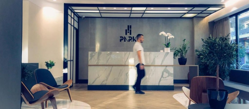 Σενάριο για «λουκέτο» στα ξενοδοχεία συνεχούς λειτουργίας – «Αγγίζει» τα μονοψήφια επίπεδα η πληρότητα