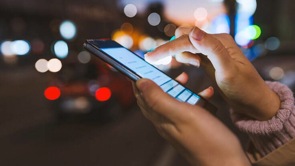 Το γνωρίζατε; – Αυτός είναι ο κωδικός που πρέπει να ξέρετε αν χαθεί ή κλαπεί το κινητό σας