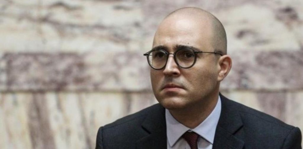 Κ.Μπογδάνος: «Ο Τσε ήταν σαδιστής, ακραία ομοφοβικός και βασάνιζε ζώα»