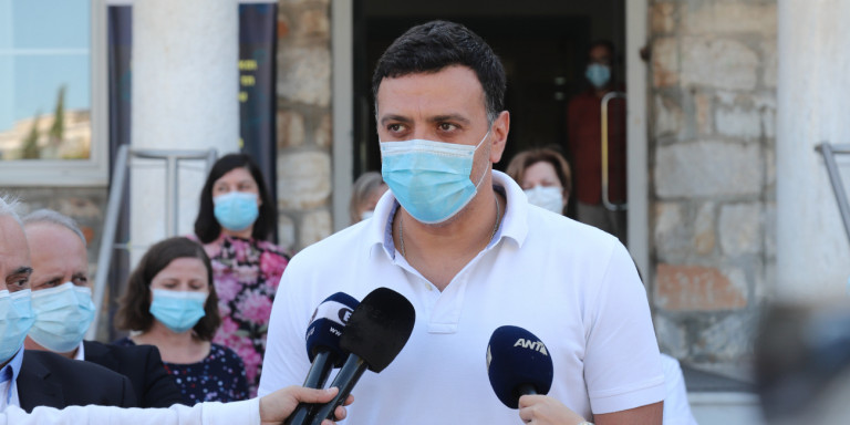 Στο Νοσοκομείο Παίδων Πεντέλης ο Β.Κικίλιας – «Διπλασιάζουμε τις ΜΕΘ μας»