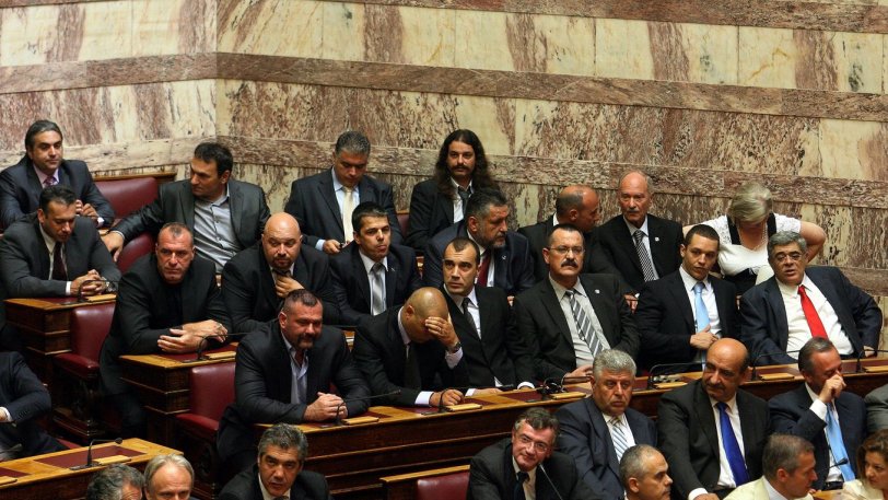 Ετοιμότητα των Αρχών για να συλλάβουν τους βουλευτές της ΧΑ πριν προσέλθουν αυτοβούλως!