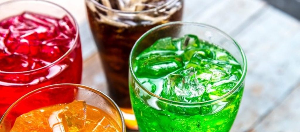 Με αυτό τον τρόπο τα αναψυκτικά επηρεάζουν τα οφέλη της πρωτεΐνης