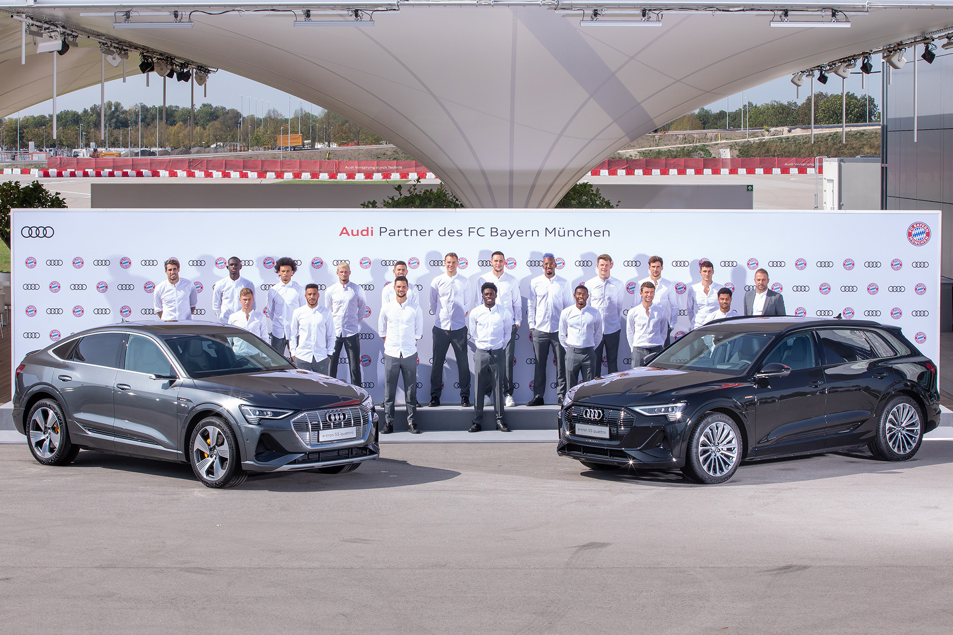 Οι νικητές του Champions League 2019-2020 οδηγούν Audi e-tron