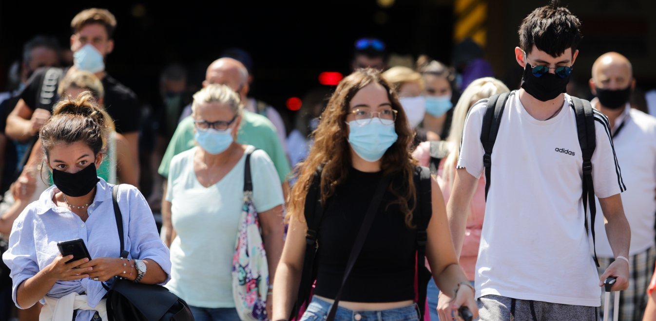 Τα νέα μέτρα απαγόρευσης κατά του κορωνοϊού που ισχύουν από σήμερα σε όλη την Ελλάδα