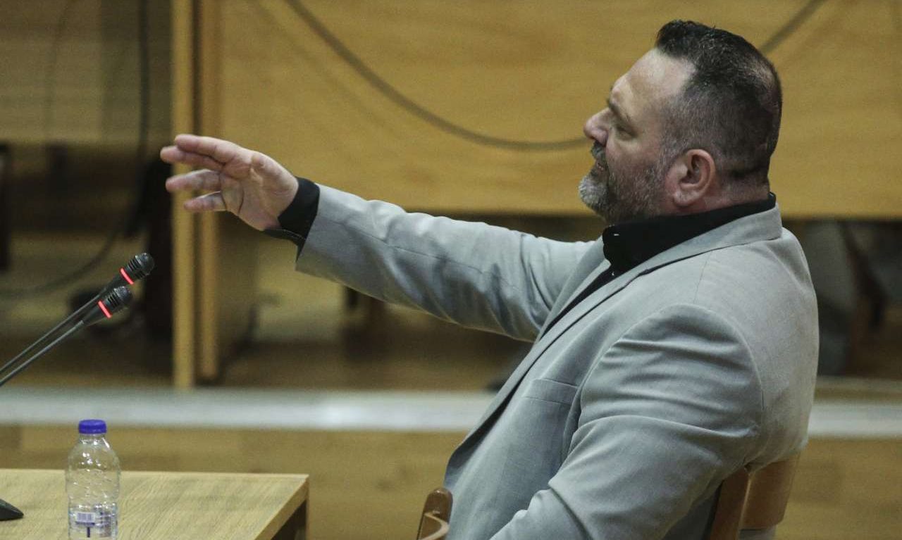 Συνήγορος του Λαγού στη δίκη της Χρυσής Αυγής: «Να εξαιρεθούν όλοι πλην της Εισαγγελέως»