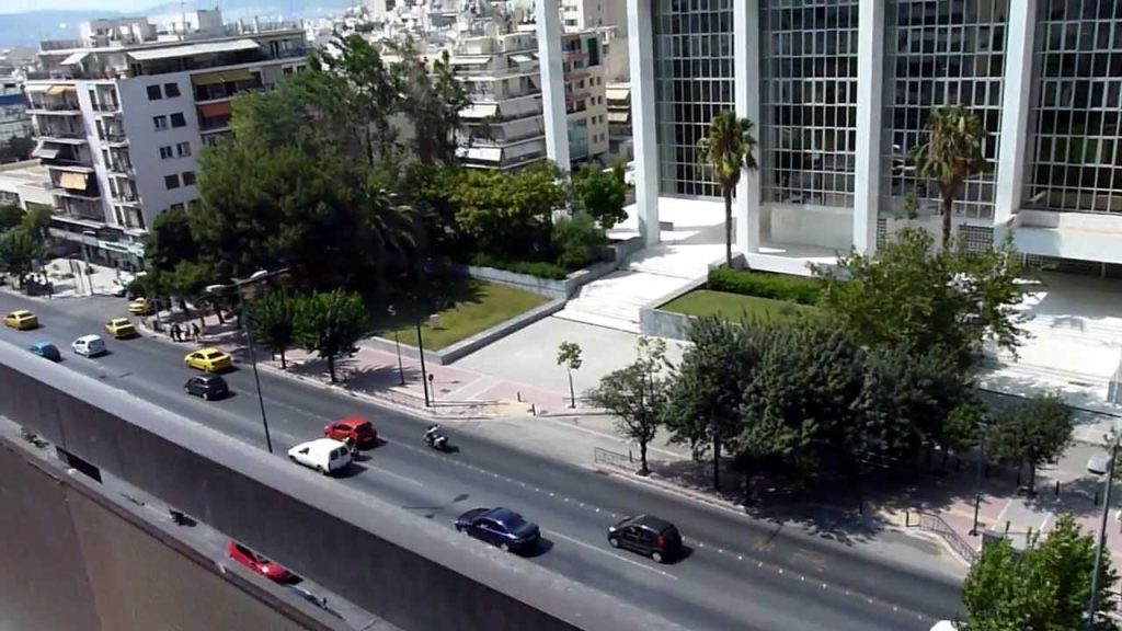 Κανονικά διεξάγεται η κυκλοφορία οχημάτων στη Λ.Αλεξάνδρας