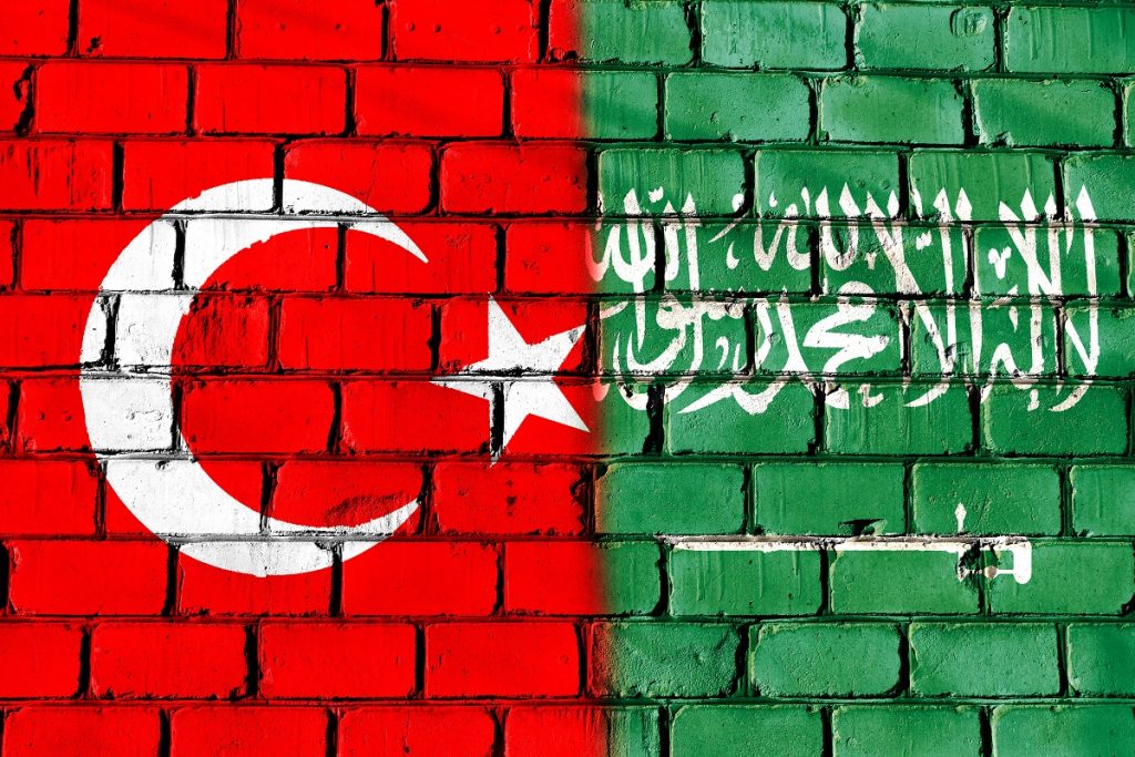 Στο «κόκκινο» οι σχέσεις Τουρκίας – Σαουδικής Αραβίας: Άτυπο εμπάργκο του Ριάντ στα τουρκικά προϊόντα