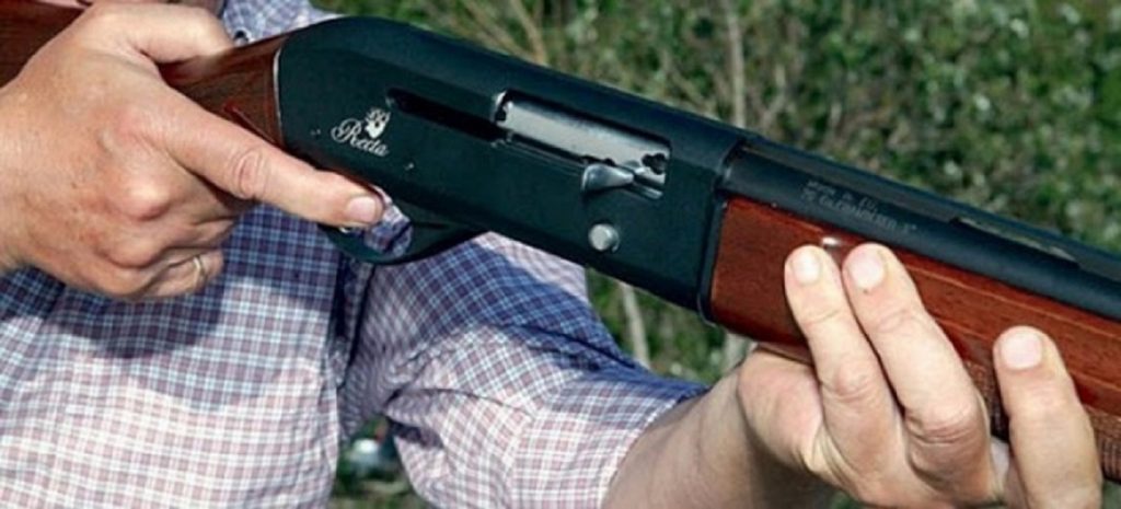 Κάτω Αχαΐα: 52χρονος επιτέθηκε με καραμπίνα στον 54χρονο αδερφό του