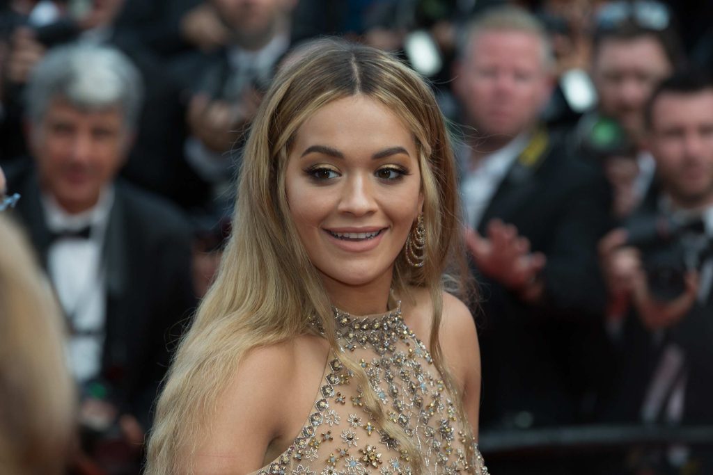 Η Rita Ora ξέρει πως να «ξεσηκώνει» τον ανδρικό πληθυσμό (φωτο)