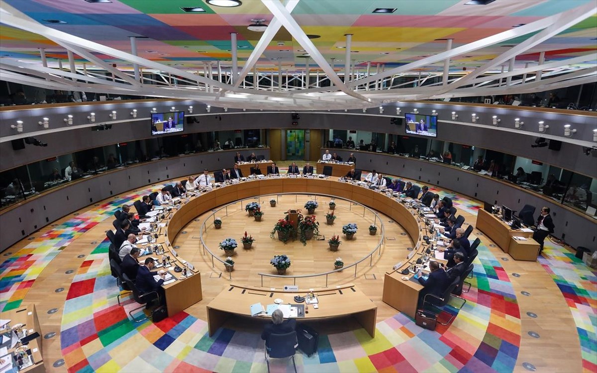 Σύνοδος Κορυφής: Το Βερολίνο «αναβάλλει» για Δεκέμβριο τις κυρώσεις κατά του Ερντογάν