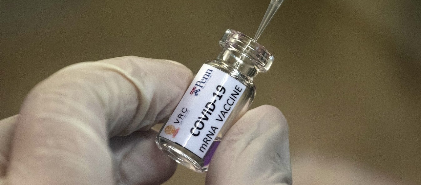 Ρώσοι για το εμβόλιο της Οξφόρδης: «Θα σας κάνει πιθήκους!» (φωτο)