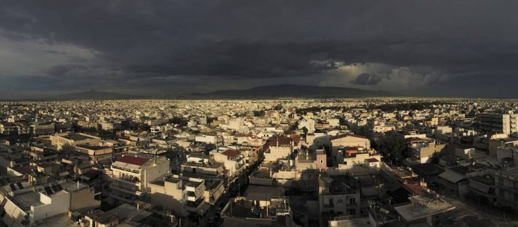 ΕΝΦΙΑ: Τι καλούνται να πληρώσουν όσοι τακτοποίησαν αυθαίρετα και ημιυπαίθριους χώρους