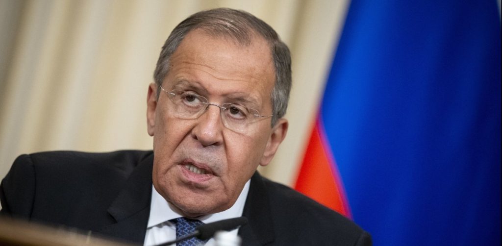 Στην Αθήνα ο Σ.Λαβρόφ – Στόχος της επίσκεψης η αναθέρμανση των σχέσεων Αθήνας – Μόσχας