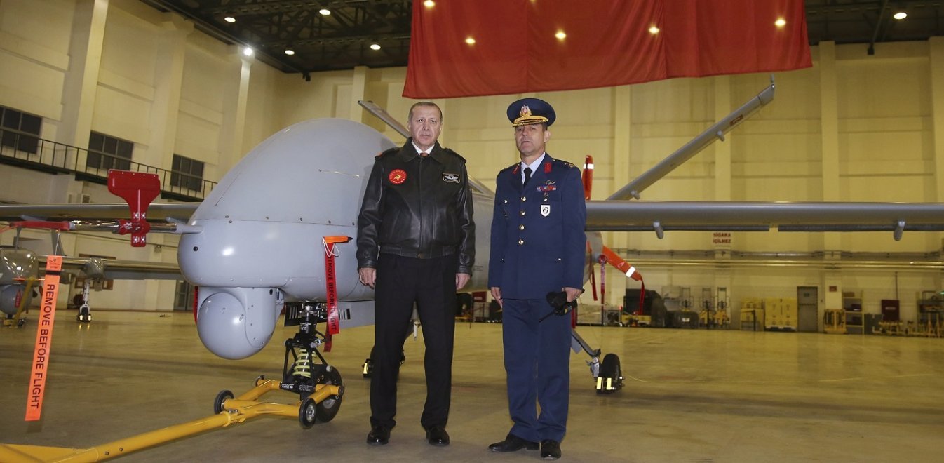 Ερντογάν σε Καναδά: «Αντιβαίνει την συμμαχία η μη παράδοση υλικών για τα drones»