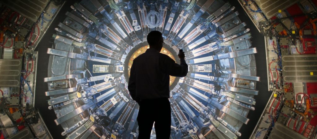 Σχεδιάζουν εντυπωσιακό πείραμα οι επιστήμονες του Cern – Θα έρθουν σε επαφή με ένα παράλληλο σύμπαν