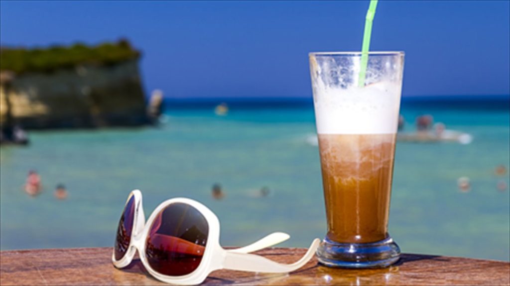 Το «μυστικό» για να μη «νερώνει» ο καφές σας