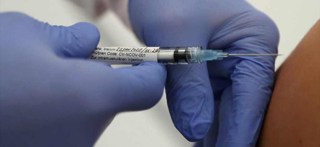 ΗΠΑ: «Επείγουσα Έγκριση Χρήσης» σε εμβόλιο που γίνεται κατ’ οίκον
