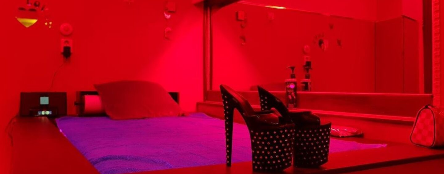 Θεσσαλονίκη: Ο κορωνοϊός βάζει «λουκέτο» στους οίκους ανοχής – «Δεν πατάει ψυχή» λένε οι ιδιοκτήτες