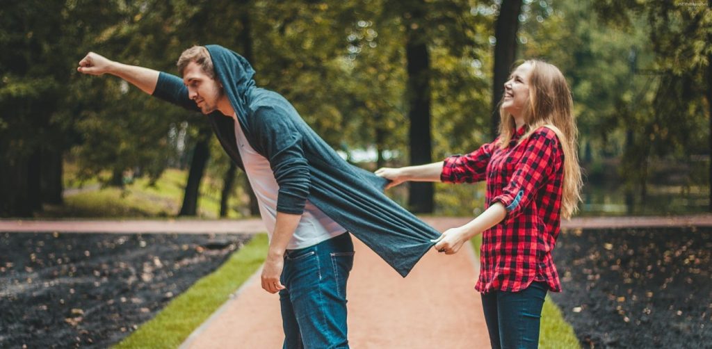 Ζώδια και εξ αποστάσεως σχέση: Πως την διαχειρίζεται το καθένα;