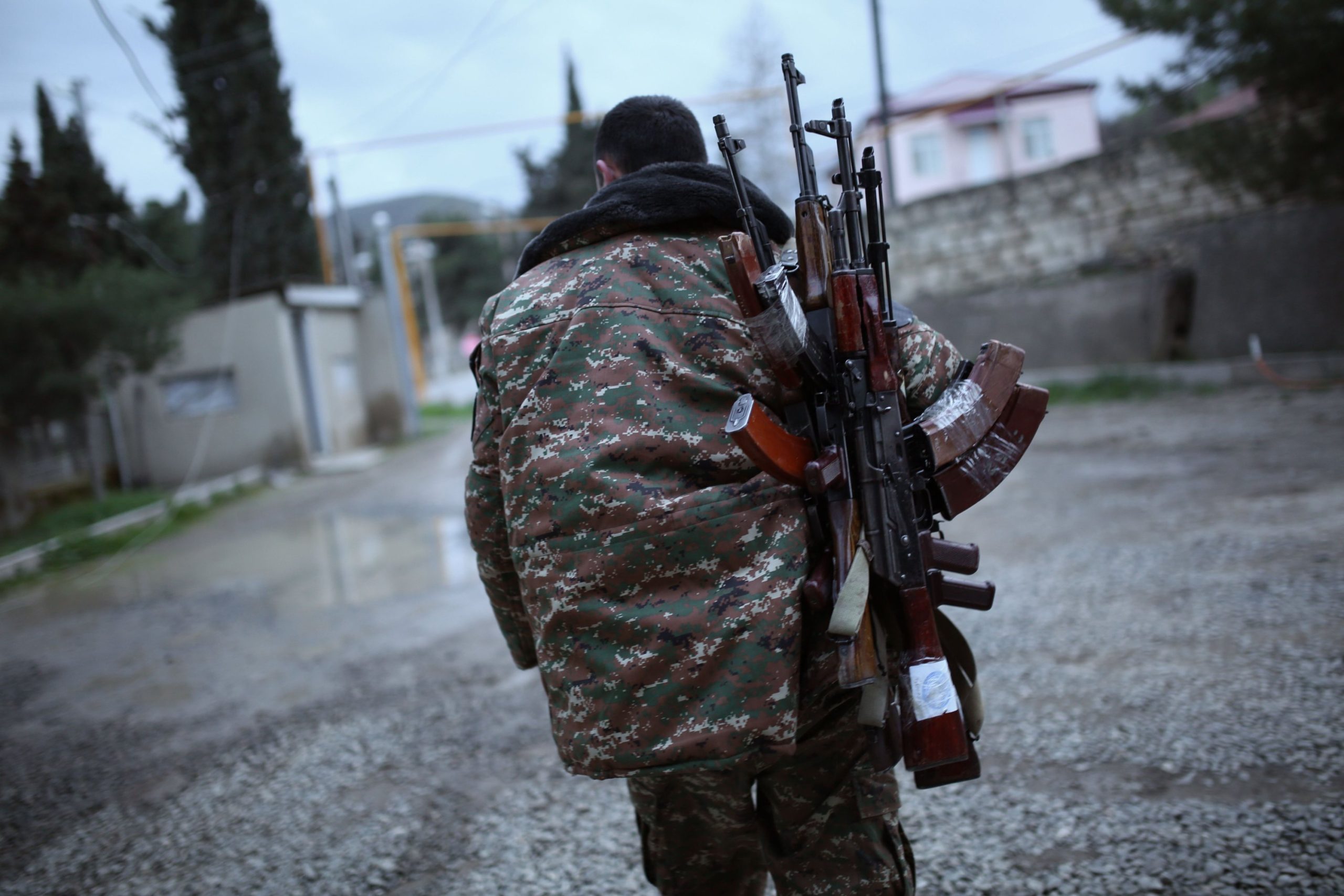 Νέες απώλειες καταγράφουν οι Αζέροι στο Ναγκόρνο- Καραμπάχ (βίντεο)