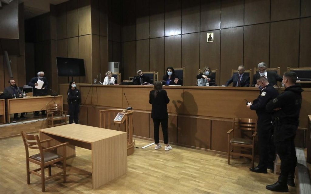 Διακόπηκε η δίκη της Χρυσής Αυγής – Θα συνεχιστεί αύριο εκτός απροόπτου