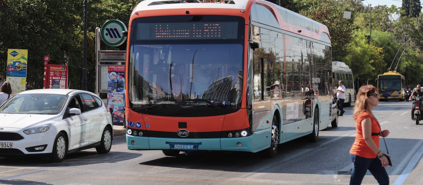 Παρουσία επιβατών η δοκιμαστική λειτουργία του δεύτερου ηλεκτροκίνητου λεωφορείου