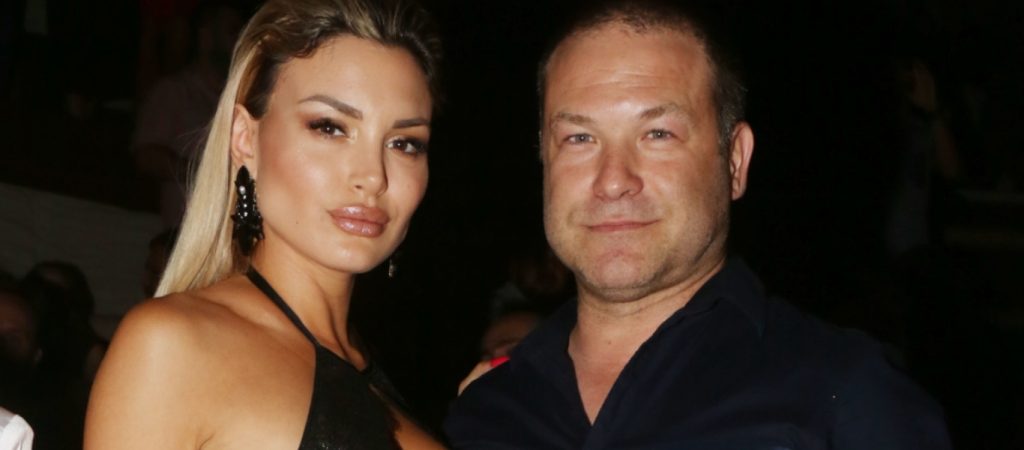 Α.Παναγιώταρου και Α.Γιαννόπουλος στο ίδιο νυχτερινό κέντρο – Με νέα σύντροφο ο πλαστικός χειρούργος (φώτο)