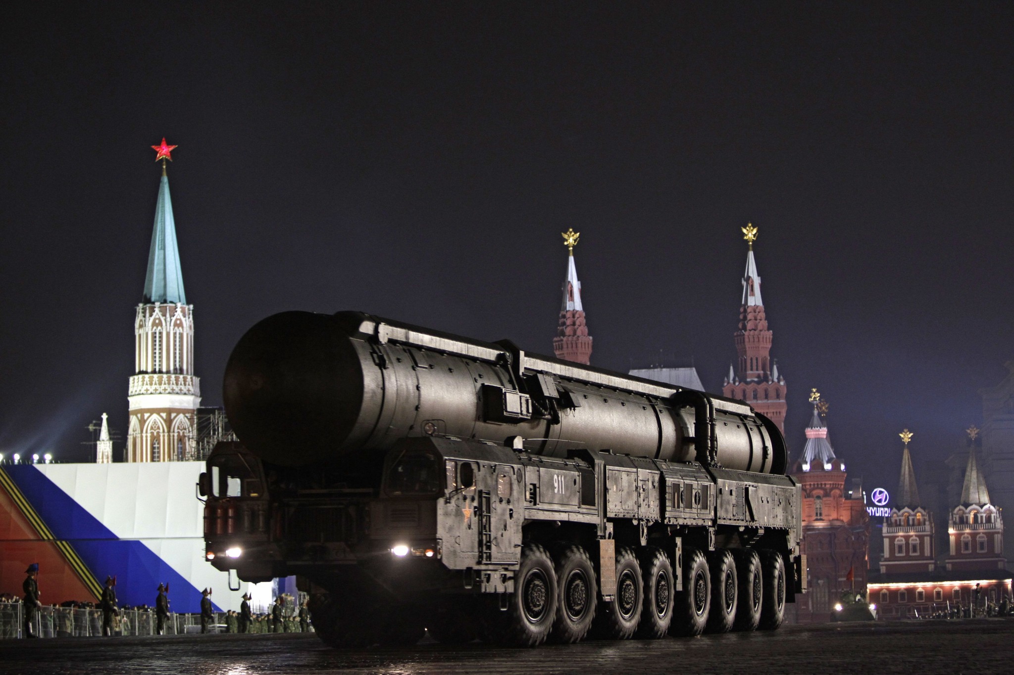 Ρωσία: Έτοιμη να «παγώσει» τον συνολικό της αριθμό των πυρηνικών κεφαλών για να παραταθεί η συνθήκη START