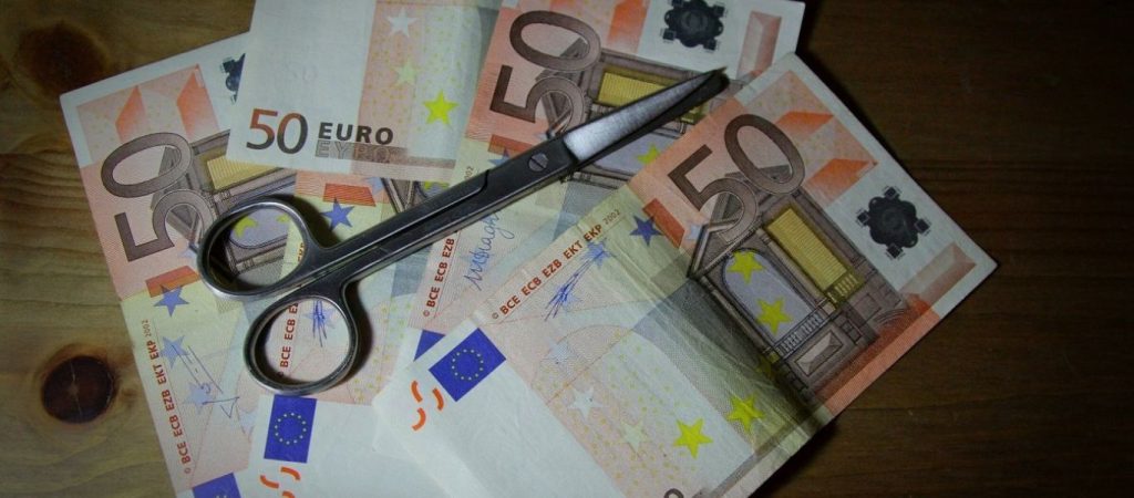 Τα «ψιλά» γράμματα της νέας ρύθμισης των… «κορωνο-χρεών»