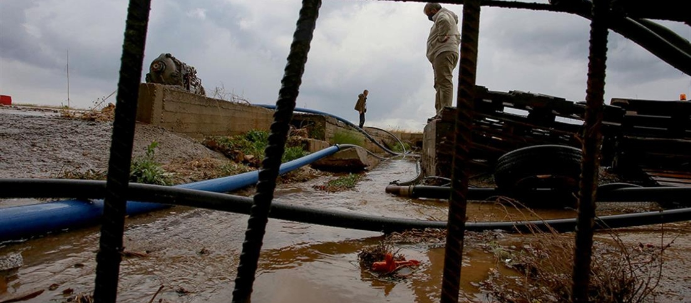 Κρήτη: Εικόνες βιβλικής καταστροφής στο Ηράκλειο – Οι δρόμοι μετατράπηκαν σε ποτάμια (φώτο – βίντεο)