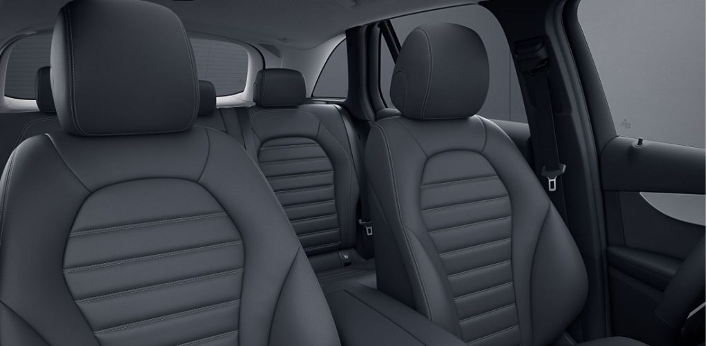 Τη γνωρίζατε; – Αυτή είναι η «άγνωστη» χρήση των προσκέφαλων στα αυτοκίνητα