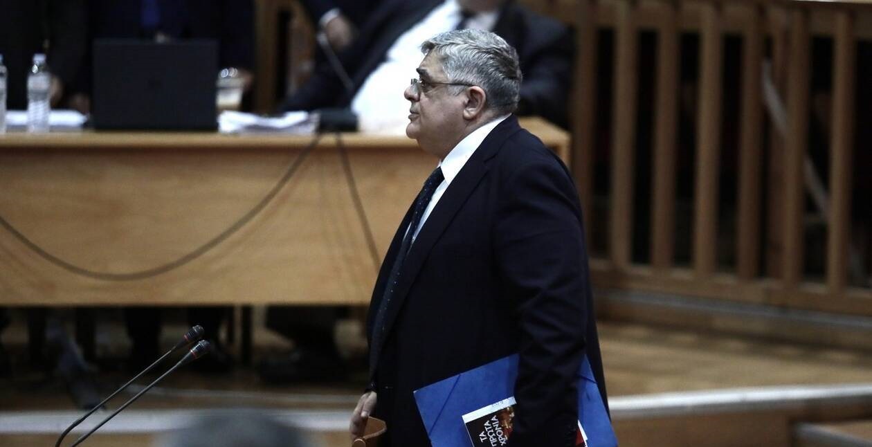 Ν.Μιχαλολιάκος: Παρουσιάστηκε αυτοβούλως στην αστυνομία (βίντεο)