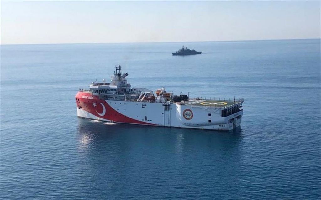 Η Τουρκία υποστηρίζει ότι  «Στα 3 μίλια από το Καστελόριζο υποχώρησαν τα ελληνικά πλοία»