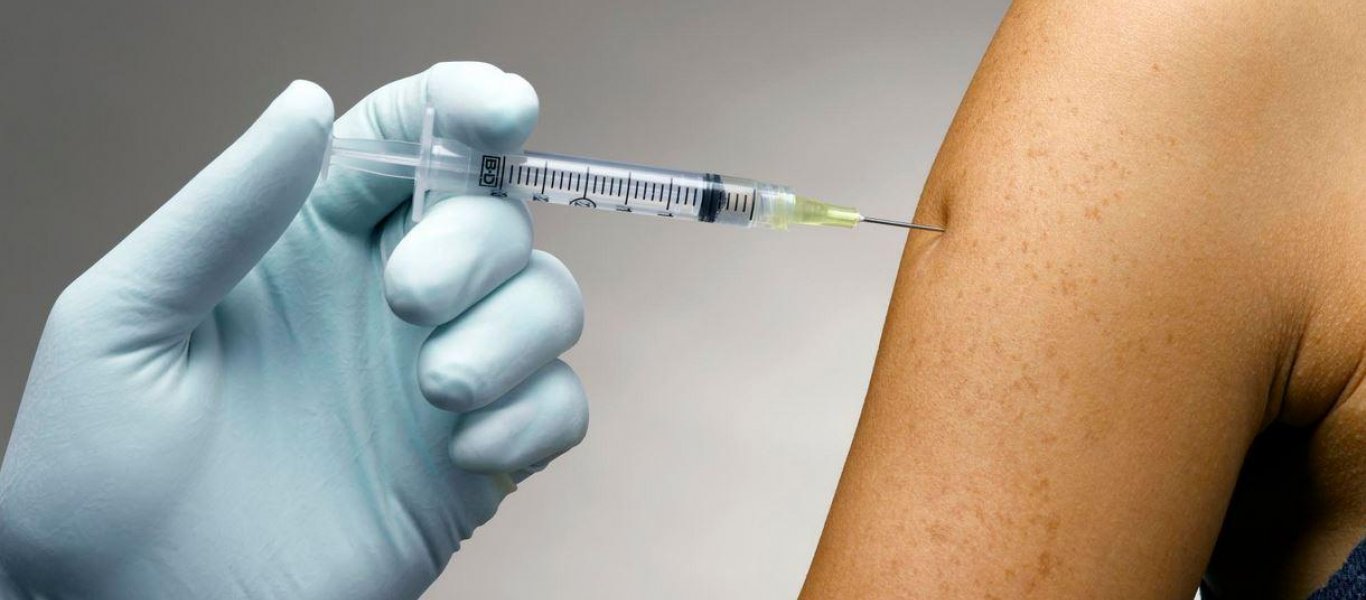 Εμβόλιο της Οξφόρδης: Ξεκίνησε και πάλι η δοκιμή του στις ΗΠΑ (βίντεο)