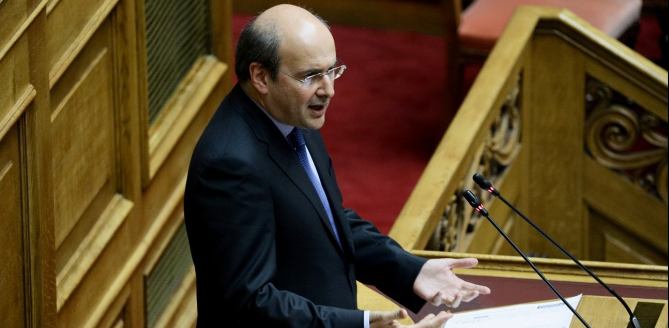 Κ.Χατζηδάκης: «Η κυβέρνηση υλοποιεί τις προεκλογικές της δεσμεύσεις»