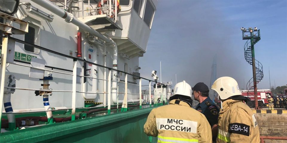 Έκρηξη σε ρωσικό τάνκερ – Τρεις αγνοούμενοι