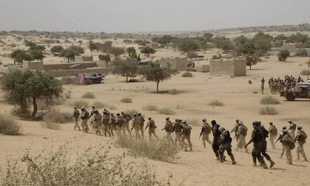 Καμερούν: Ένοπλοι επιτέθηκαν σε σχολείο – Τουλάχιστον 6 νεκρά παιδιά (φώτο-βίντεο)