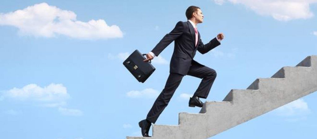 Τα 10 επαγγέλματα που θα δουν αύξηση στους μισθούς τους τα επόμενα χρόνια