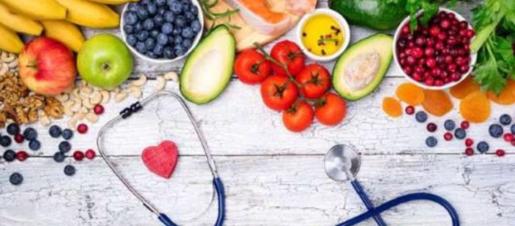 Ποιες τροφές ρίχνουν τις τιμές της χοληστερίνης;