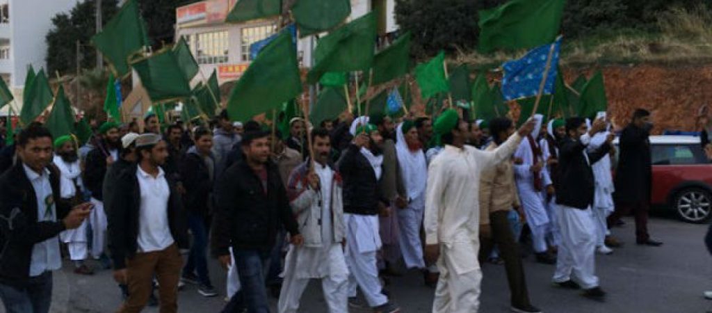 28η Οκτωβρίου: Αντί για τις Ένοπλες Δυνάμεις στην Αθήνα θα παρελάσουν Πακιστανοί!