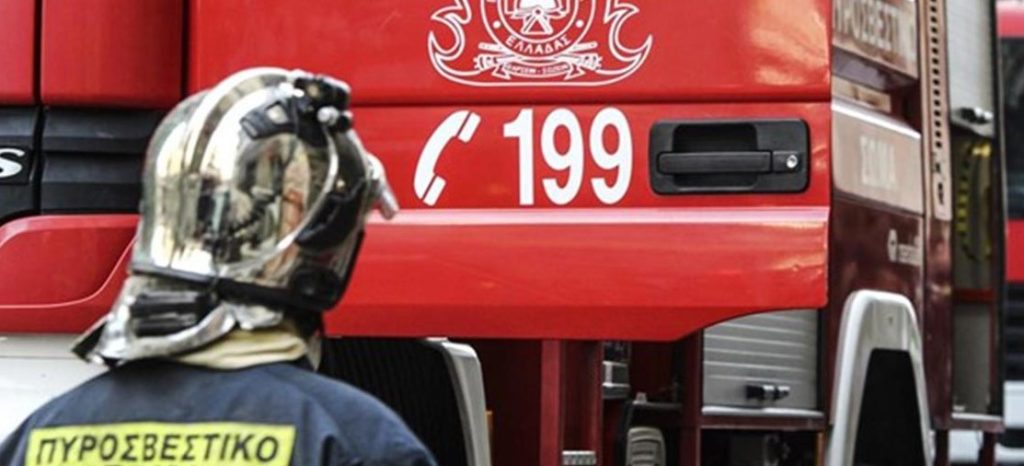 Δείτε τη μεγάλη φωτιά στο εστιατόριο στο Παλαιό Φάληρο – Τέθηκε υπό έλεγχο (βίντεο) (upd)