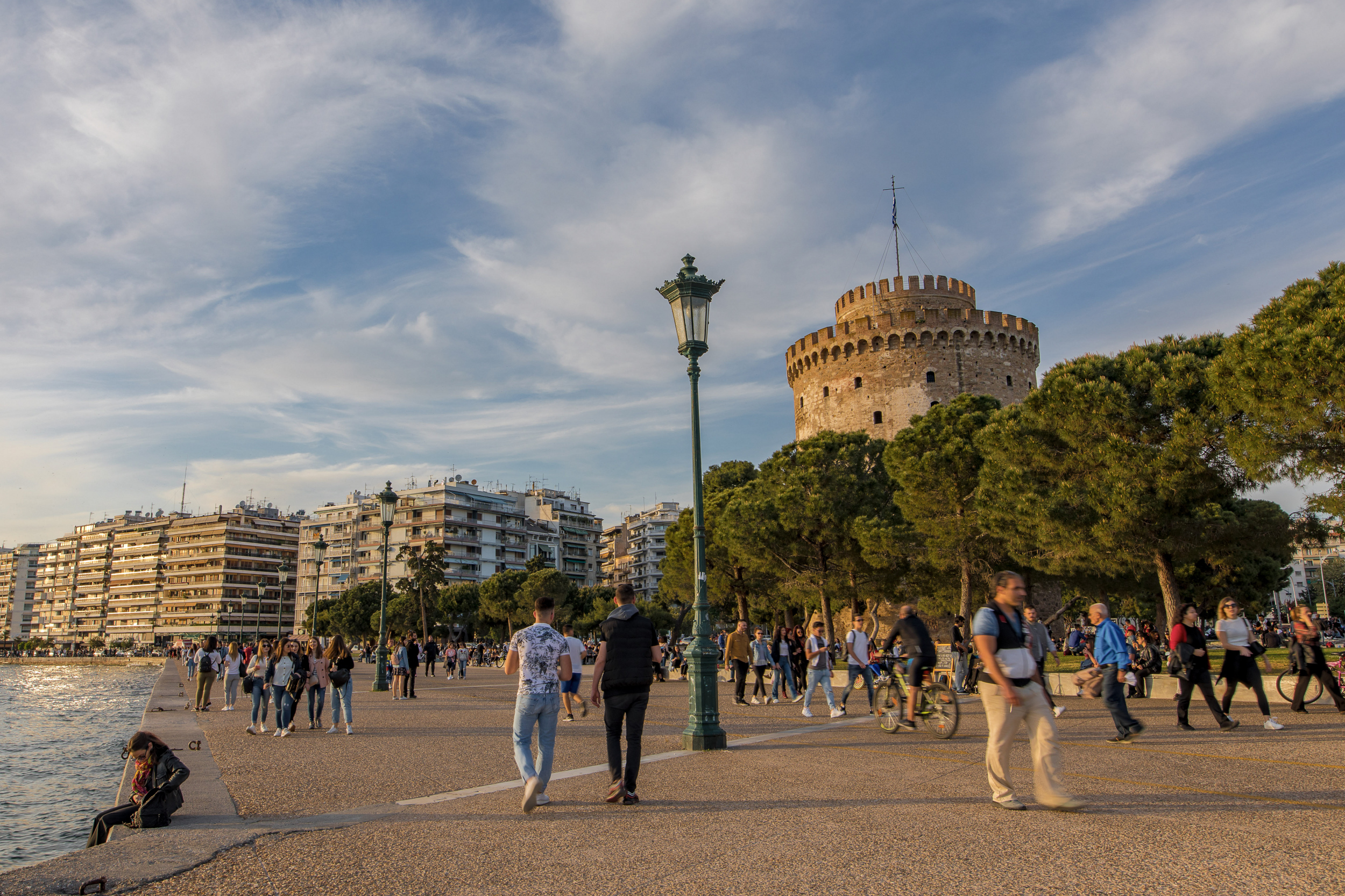 Ποιους αφορά η αργία στη Θεσσαλονίκη σήμερα; – Κλειστά τα εμπορικά καταστήματα