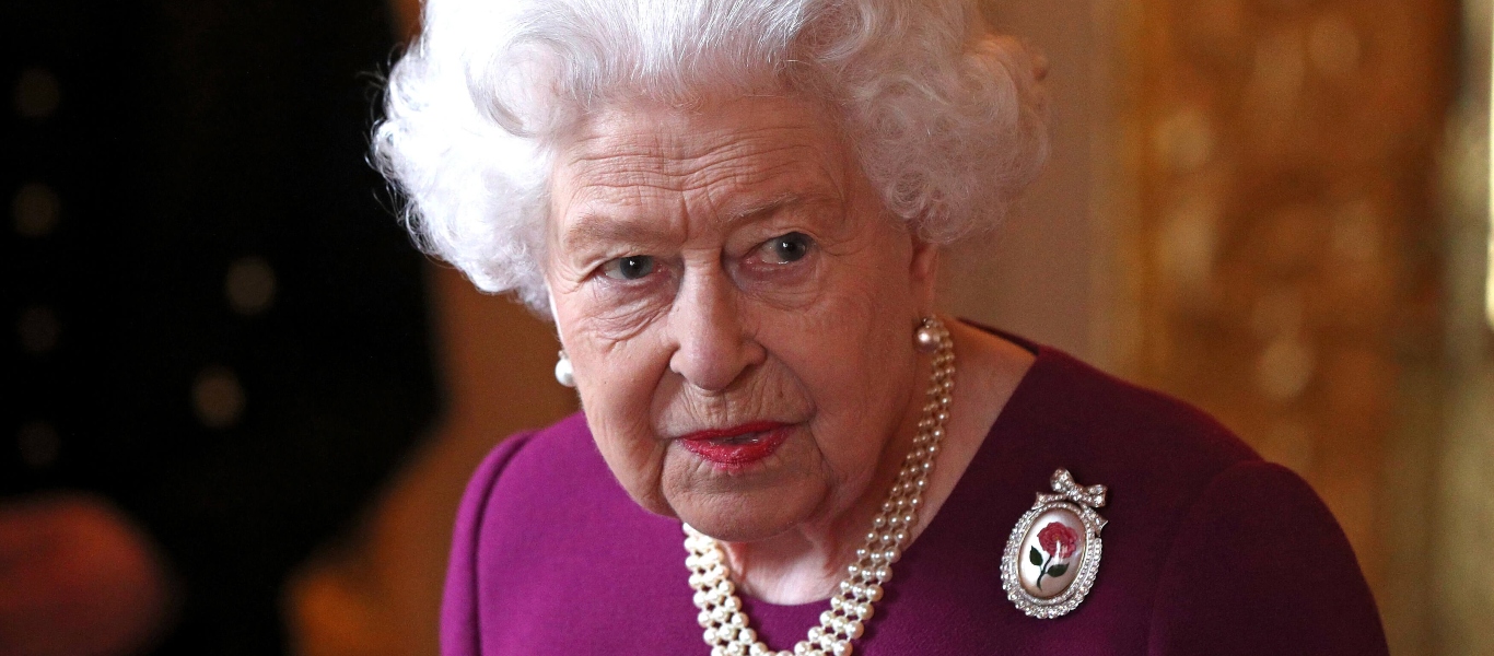 Η Βασίλισσα Ελισάβετ προσλαμβάνει προσωπικό για το παλάτι – Οι θέσεις και τα απαραίτητα προσόντα