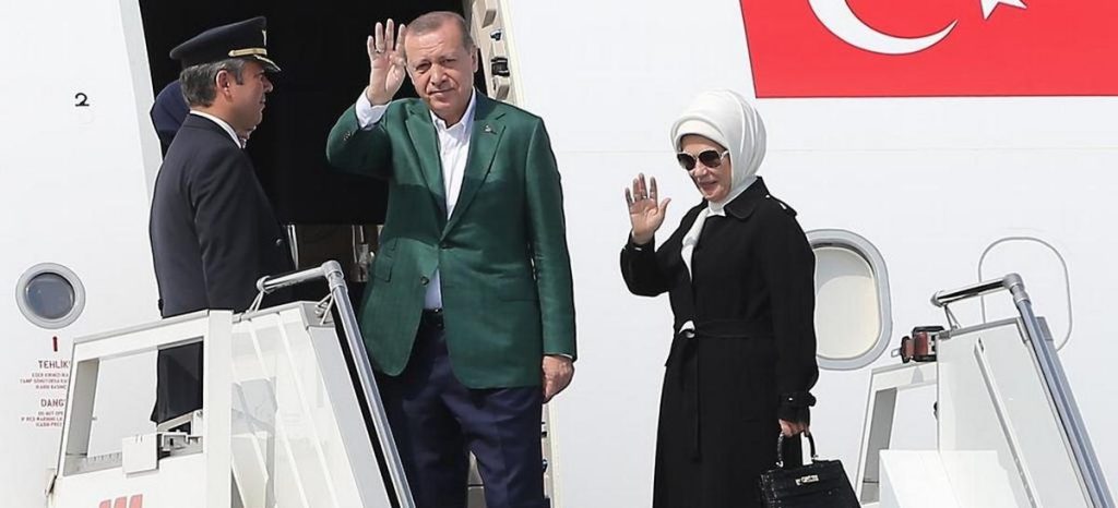 Κ.Κιλιτσντάρογλου: «Η Εμινέ Ερντογάν πρέπει να κάψει την τσάντα Hermes που έχει»